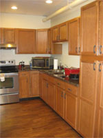 Kitchen Cabinets & Counter Top